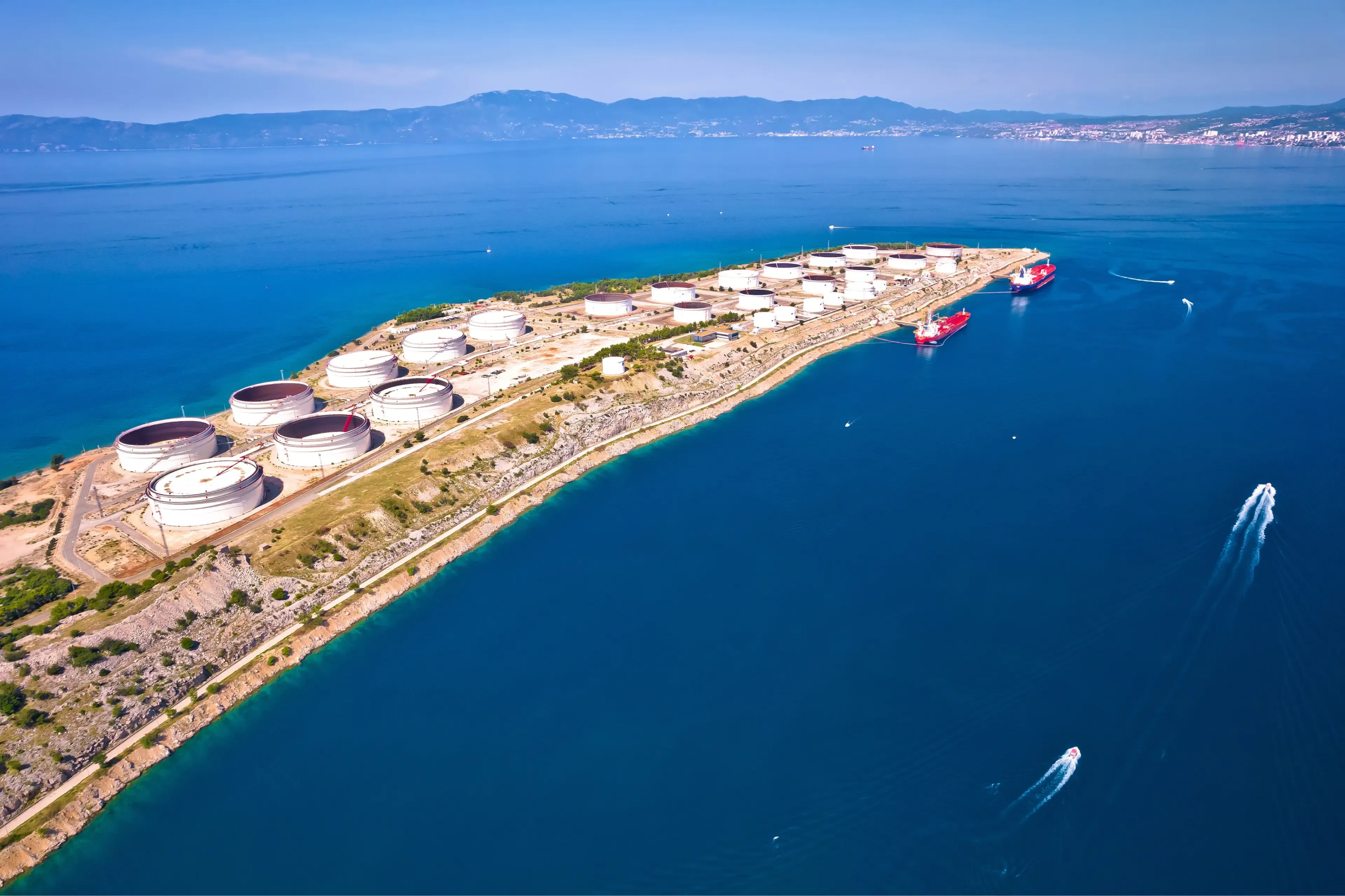 Operations - Avenir LNG